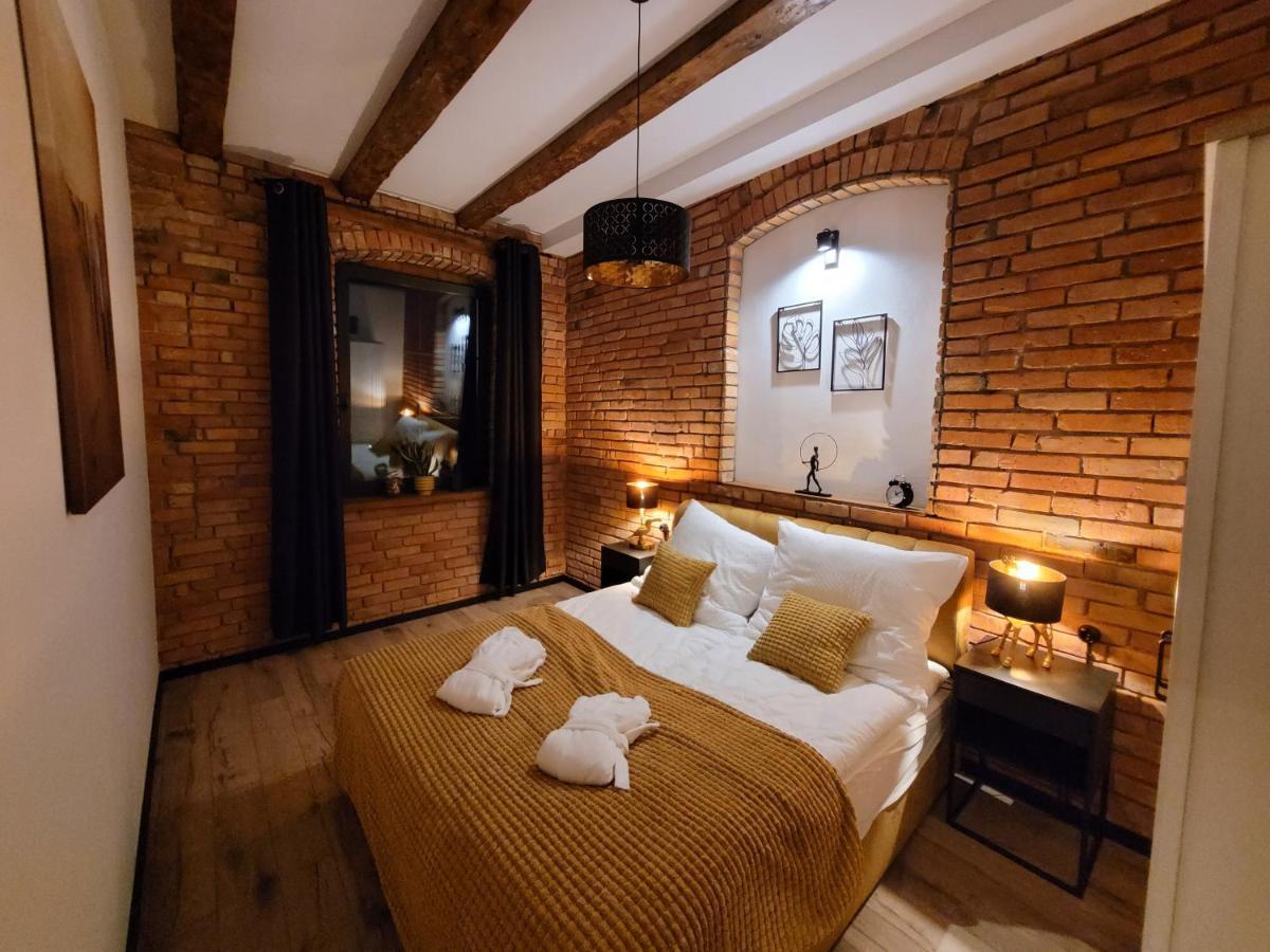 Апартаменты Althaus Сашино Экстерьер фото