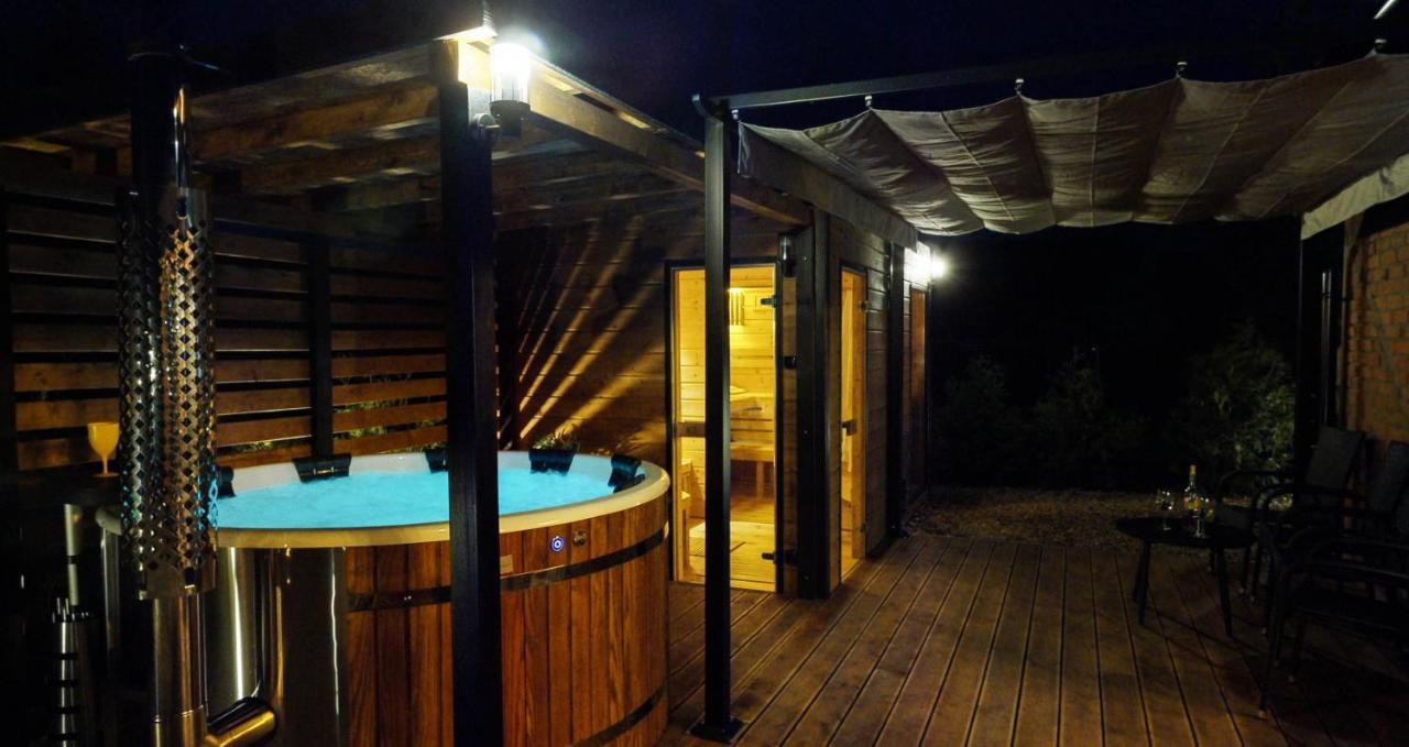 Апартаменты Althaus Сашино Экстерьер фото